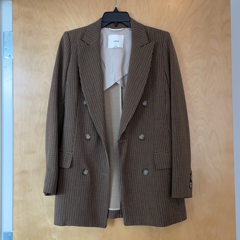 Aritzia Wilfred Blazer